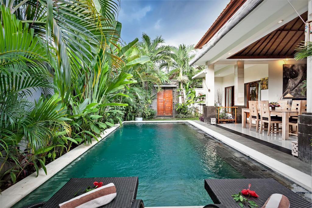 Rumah Indah Villa Seminyak Buitenkant foto
