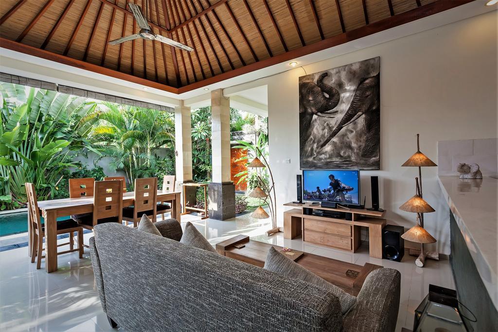 Rumah Indah Villa Seminyak Buitenkant foto