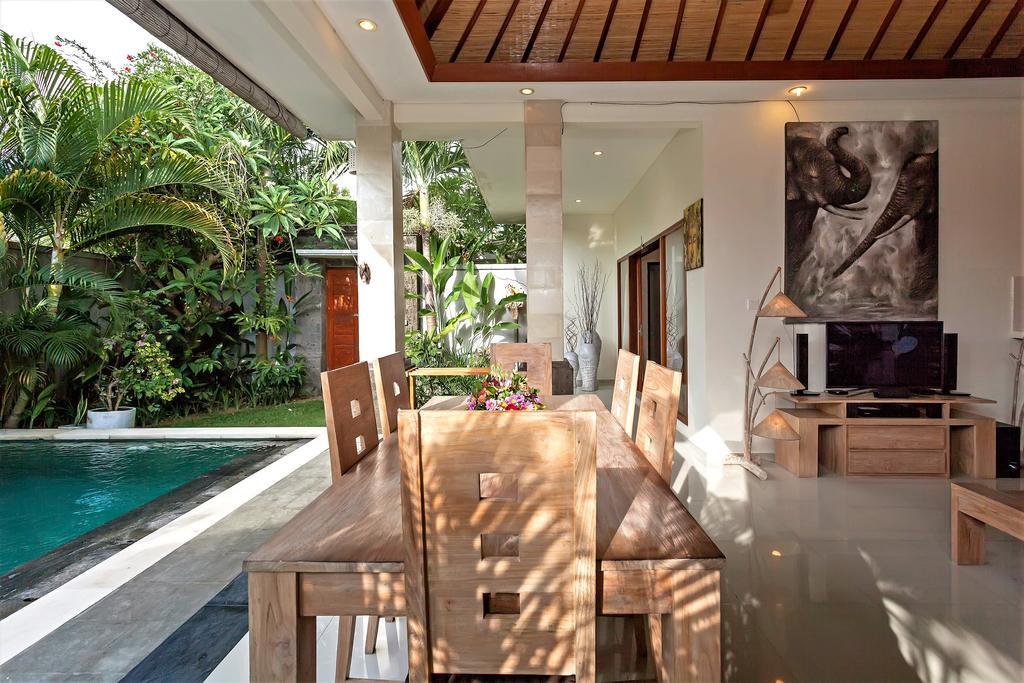 Rumah Indah Villa Seminyak Buitenkant foto
