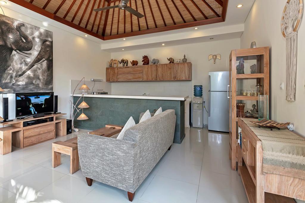 Rumah Indah Villa Seminyak Buitenkant foto
