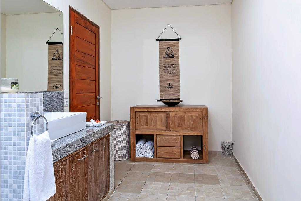 Rumah Indah Villa Seminyak Buitenkant foto
